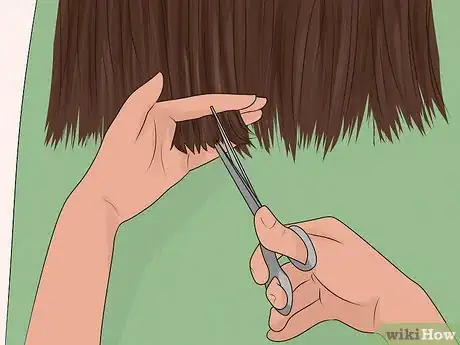 Imagen titulada Sew in Hair Extensions Step 19