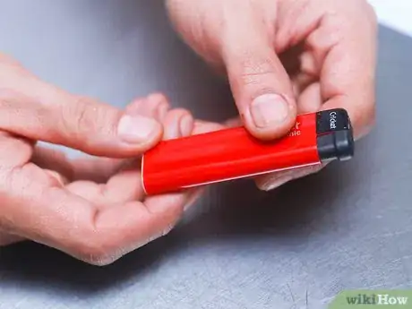 Imagen titulada Fix a Lighter Step 1