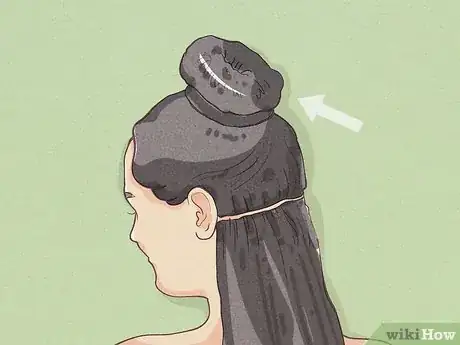 Imagen titulada Cut Hair Straight Step 13