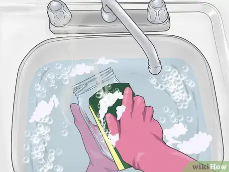 Imagen titulada Paint Mason Jars Step 1
