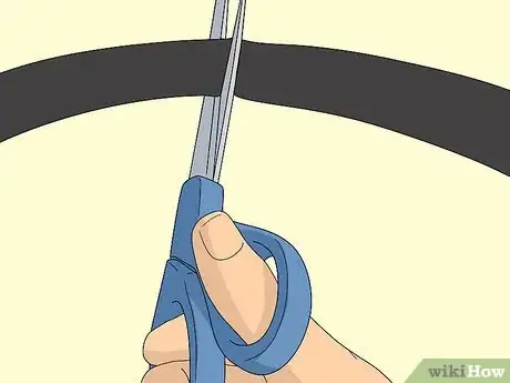 Imagen titulada Fix a Bike Tire Step 14