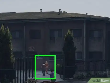 Imagen titulada Get a Girlfriend in Grand Theft Auto (GTA) 5 Step 10