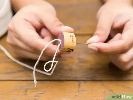 Imagen titulada Make an Oil Lamp Step 5