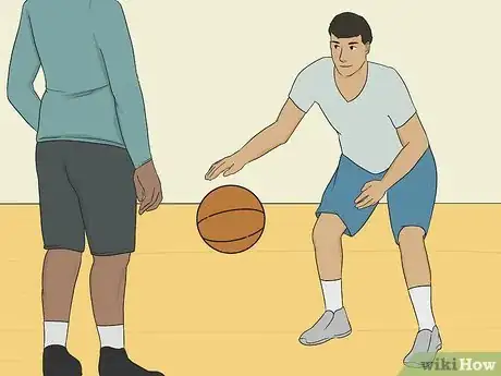 Imagen titulada Dribble a Basketball Between the Legs Step 2.jpeg
