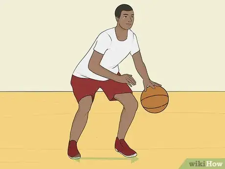 Imagen titulada Dribble a Basketball Between the Legs Step 6.jpeg