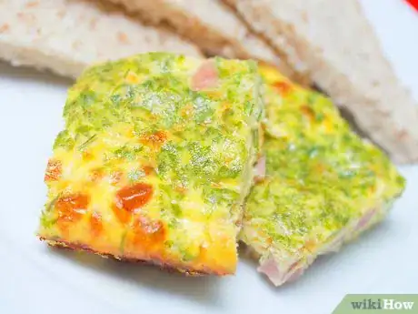 Imagen titulada Make a Cheese Omelette Step 18