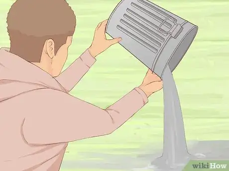 Imagen titulada Clean a Cast Iron Stove Step 4