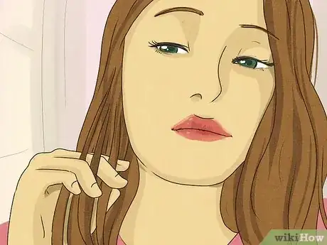 Imagen titulada Flirt With Older Men Step 12