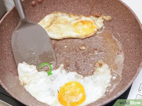 Imagen titulada Make an Egg Sandwich Step 5