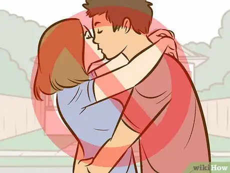 Imagen titulada React if a Guy Tries to Make You Jealous Step 11