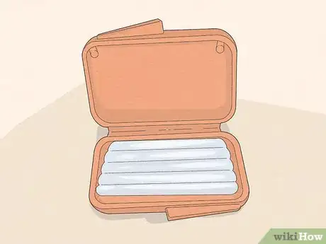 Imagen titulada Temporarily Fix a Loose Wire on Your Braces Step 5