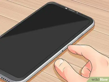 Imagen titulada Switch SIM Cards Step 5