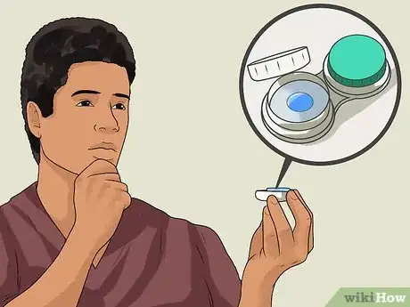 Imagen titulada Use Contact Lenses Step 1