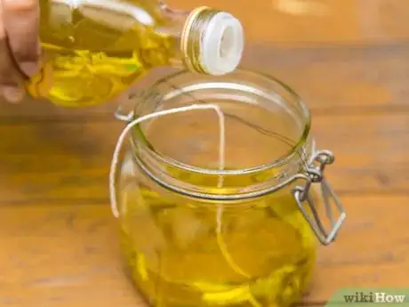 Imagen titulada Make an Oil Lamp Step 17