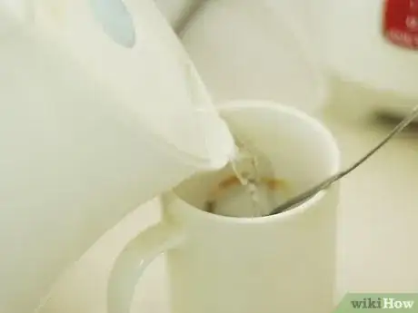 Imagen titulada Make a Caramel Latte Step 6