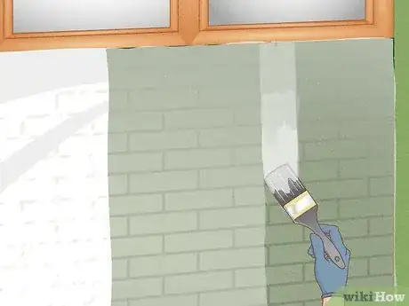 Imagen titulada Take Paint Off Brick Step 9