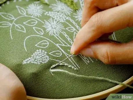 Imagen titulada Embroider by Hand Step 16