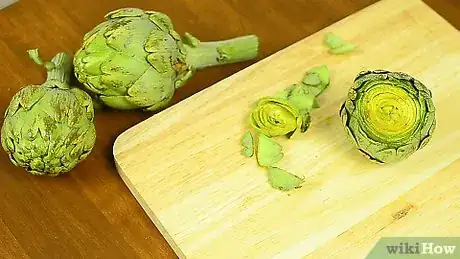Imagen titulada Cook Artichokes Step 2