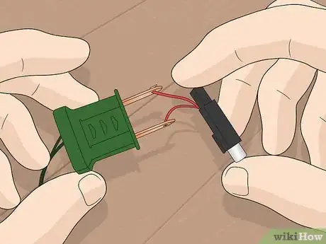 Imagen titulada Fix Christmas Lights Step 14