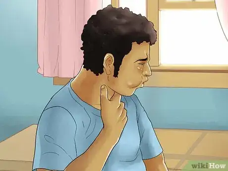 Imagen titulada Diagnose a Thymoma Step 4