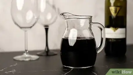 Imagen titulada Serve Cabernet Sauvignon Step 4