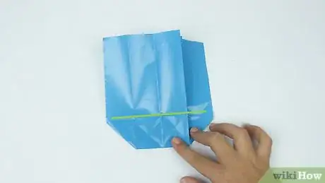 Imagen titulada Make a Booklet from Paper Step 30