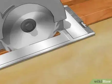 Imagen titulada Cut a Straight Line Step 31