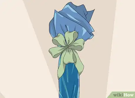Imagen titulada Wrap a Bottle Step 5