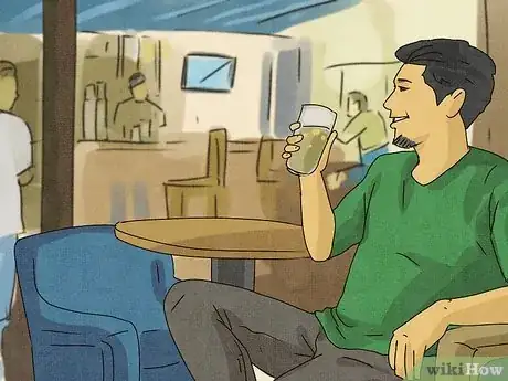 Imagen titulada Going to a Bar Alone Step 7