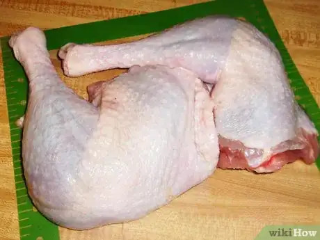 Imagen titulada Butcher and Remove the Pin Feathers of a Turkey Step 7