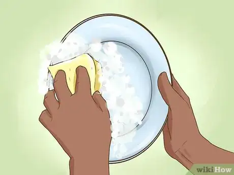 Imagen titulada Become Left Handed when you are Right Handed Step 15