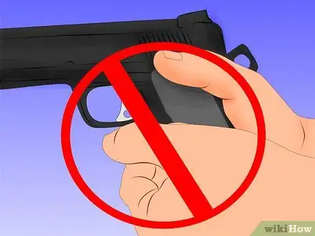 Imagen titulada Grip a Pistol Step 5