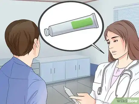 Imagen titulada Remove a Speck From Your Eye Step 9