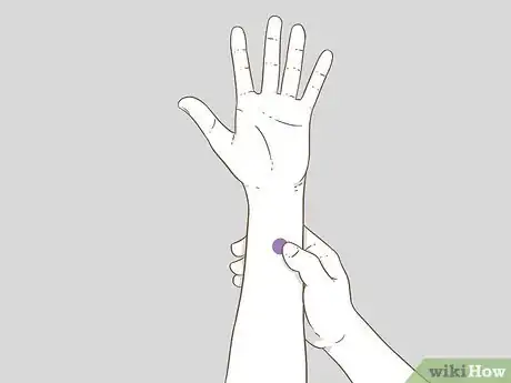 Imagen titulada Stop Nausea With Acupressure Step 2