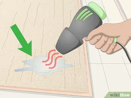 Imagen titulada Clean a Seagrass Rug Step 7