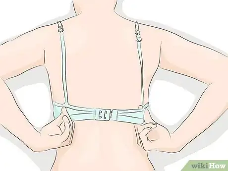 Imagen titulada Keep Bra Straps in Place Step 7