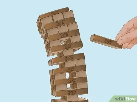 Imagen titulada Play Jenga Step 8