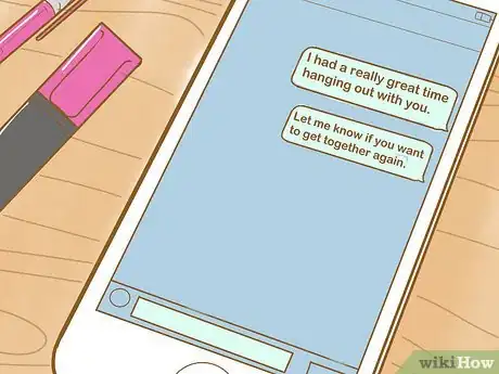 Imagen titulada Have a Successful First Date at the Movies (Guys) Step 15