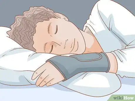 Imagen titulada Stop Hand Numbness when You Sleep Step 3