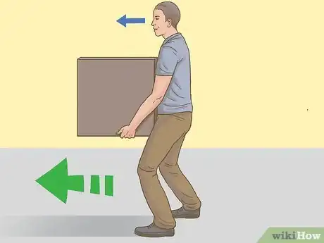 Imagen titulada Lift a Heavy Object Safely Step 7