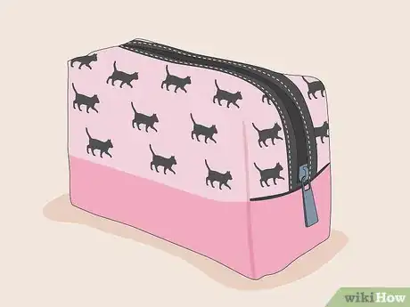 Imagen titulada Make a Period Kit Step 1