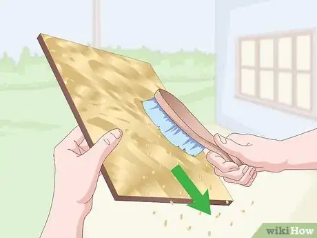 Imagen titulada Apply Gold Leaf to Canvas Step 15