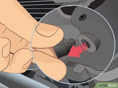 Imagen titulada Change a Car Radiator Step 4