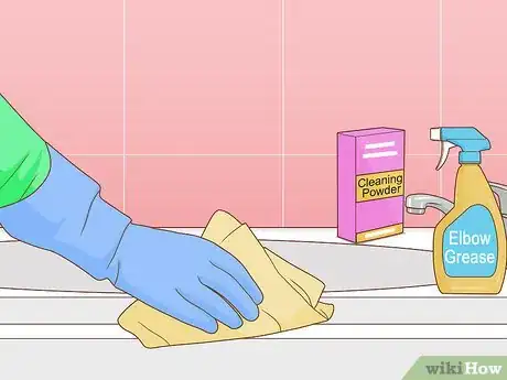 Imagen titulada Clean an Apartment Before Moving Out Step 11