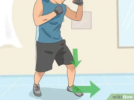 Imagen titulada Shadow Box For Fun and Exercise Step 9