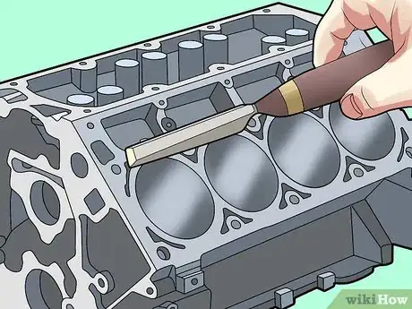 Imagen titulada Install a Head Gasket Step 4