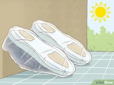 Imagen titulada Clean Icy Soles Step 5