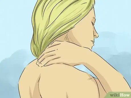 Imagen titulada Stretch Trapezius Muscles Step 8