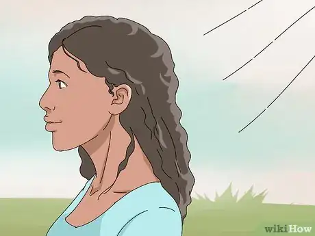 Imagen titulada Highlight Your Hair Naturally Step 8