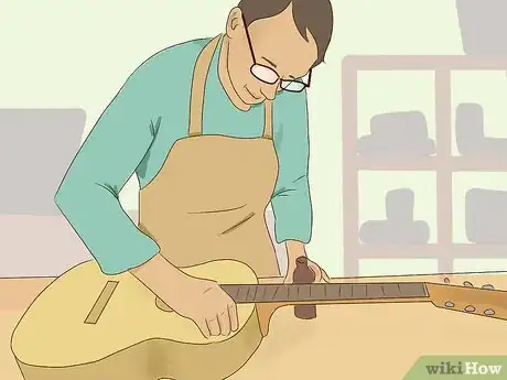 Imagen titulada Find Out the Age and Value of a Guitar Step 12